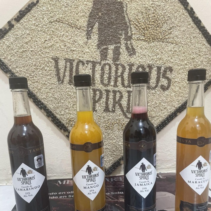 Mezcal Victorious Curados